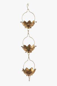 Versatile Metal Rain Chain For Home And Garden Decoration With Functional Water Drainage And Stylish Design - Product Image 3