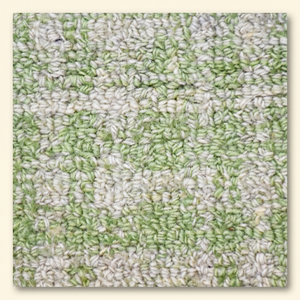 Tapis texturé en laine vert sauge DECORDEC, écologique, antidérapant, minimaliste, ton sur ton, pour salon, bureau, hôtel - Product Image 4