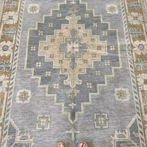 Alfombra Kashan Turquesa Tejida a Mano con Gancho - Lana/Seda Premium con Base de Látex, Alfombra Persa Geométrica Ecológica, 1 Pieza - Product Image 1