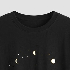 High Demands Custom Logo Heavyweight Oversized Women's T-Shirts – 240-300 GSM Premium Cotton <b>Bulk</b> Supplier Drop Shoulder Outdoor - Product Image 4