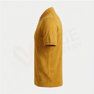 Polo en tricot à manches courtes jaune moutarde pour homme avec fermeture éclair, design uni décontracté, coupe classique - Product Image 3