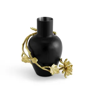 Elegante Florero de Metal Hecho a Mano con Forma Artística para Centros de Mesa de Boda, Arreglos Florales y Colecciones de Regalos Premium - Product Image 3