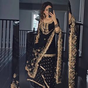 Shalwar Kameez Islámico Azul de Georgette Sintética, Completamente Cosido con Bordado Intenso, Tela para Vestidos de Mujer para Bodas y Fiestas - Product Image 1