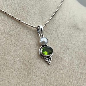 Collier en argent sterling avec pendentif péridot, pierre précieuse verte, pierre de naissance d'août, bijou élégant fait main, cadeau pour femme - Product Image 6