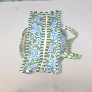 Quilted Cotton Geometric Pattern Tote <b>Bag</b> with Zipper Closure Shopping & Travel <b>Bag</b> - Product Image 2