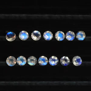 พลอยมูนสโตนแท้ ขัดเงาอย่างดี ขนาด 3.50 มม. รูปทรงกลม สีฟ้าประกายรุ้ง สำหรับทำเครื่องประดับ - Product Image 2