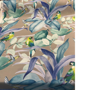 Tissu d'ameublement à motif floral bleu et oiseaux verts, vendu au mètre, motif naturel botanique, textile pour la décoration intérieure - Product Image 2