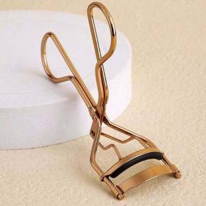 Gold Color Stainless Steel Manual Eyelash Curler Long-Lasting Lash Lift <b>Makeup</b> <b>Tool</b> with Non-Slip Comfort Grip Gentle Design - Product Image 1