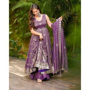 Vestido de fiesta de diseño y conjunto Dupatta con bordado talla XL - Product Image 3