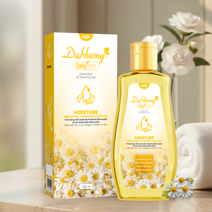 เดลี่ เฟรช เฟมินีน วอช มอยส์เจอร์ แคร์ ดีพ ไฮเดรชั่น อินทิเมท คลีนเซอร์ ผิวเนียนนุ่ม ชุ่มชื้น สมดุลค่า pH ให้ความรู้สึกสดชื่น - Product Image 1