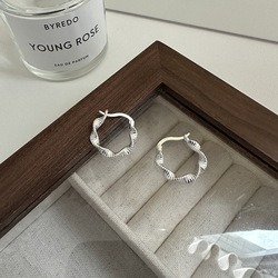 S925 sterling <b>silver</b> Korean fashion <b>wave</b> simple texture twist line <b>ring</b> INS style fashionable personality <b>ring</b> wholesale - Product Image 2