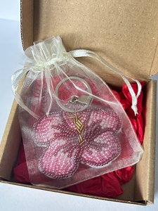 Handmade Flower Beaded Keychain Embroidered <b>Bag</b> Charm Portable <b>Key</b> <b>Ring</b> Custom Design for Wedding Gift - Product Image 4