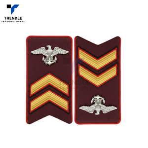 Épaulettes en métal tressé doré de qualité supérieure |   Épaulettes brodées 3D personnalisées détachables avec fermeture magnétique, écologiques et réutilisables - Product Image 4