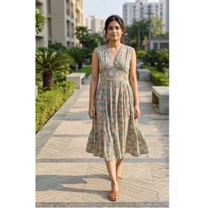 Robe Bohème Confortable en Pur Coton pour Femme, Imprimé Floral Fantaisie, Coupe Évasée, Maxi, Décontractée, Pièce Unique - Product Image 1