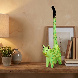 Statue artisanale en bois d'albizia, queue de chat verte et or, figurine animale, artisanat de Bali, décoration intérieure, sculpture en bois, cadeau, artisanat en bois - Product Image 4