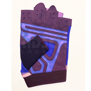 Gants de musculation professionnels bleus et noirs avec rembourrage amélioré de la paume |   Poignée antidérapante de qualité supérieure pour un équipement de musculation ultime - Product Image 5
