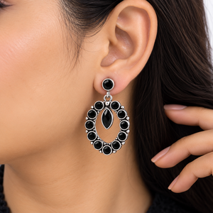 Boucles d'oreilles pendantes fantaisie en laiton plaqué argent oxydé avec serti clos et turquoise pour femme, classiques, pour anniversaire, vente en gros, fournisseur en vrac - Product Image 2