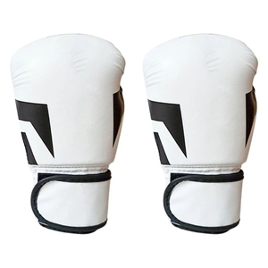 Gants de boxe en cuir de qualité supérieure à prix d'usine avec sangle de poignet réglable, logo personnalisable, gants de kickboxing unisexes - Product Image 1