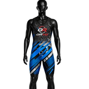 Camiseta Deportiva ORVO para Hombre, Sublimada, Transpirable, Sin Costuras, Talla Grande, Cuello Redondo, Secado Rápido, con Logotipo Azul - Product Image 5