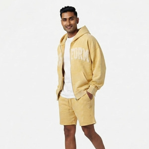 Conjunto de Sudadera y Pantalones Cortos de Felpa con Bordado Chenille para Hombre, Personalizado, Grueso, 100% Algodón Suave, Estilo Casual Urbano - Product Image 3