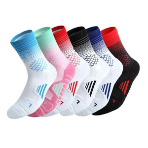 Calcetines de Algodón Peinado de Alta Calidad para Hombre, Calcetines Gráficos Transpirables, Antideslizantes y Antibacterianos para Otoño - Product Image 1