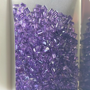 พลอยอะเมทิสต์สีม่วงธรรมชาติจากแอฟริกา ขนาด 3x2 มม. รูปทรงบาแกตต์ คุณภาพดีที่สุด พลอยหลวมสำหรับทำเครื่องประดับ จากร้านเรดเมาน์เทน เจมส์ - Product Image 2