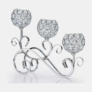 Elegante candelabro de cristal perfecto para cenas románticas, decoración de repisas y arreglos formales de mesa. - Product Image 1