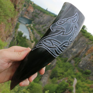 Corne à boire viking authentique Nawe pour la bière, corne de buffle polie de haute qualité, décoration d'intérieur de Falak World Export - Product Image 6