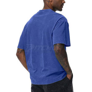 Camiseta Casual Elegante con Lavado Ácido para Hombre, Textura Desgastada Única, Algodón Transpirable, Estilo para Uso Diario - Product Image 4