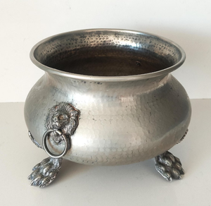 Pot de fleurs en aluminium haut de gamme avec finition argentée pour une décoration élégante du jardin et un style intérieur raffiné à bas prix - Product Image 1