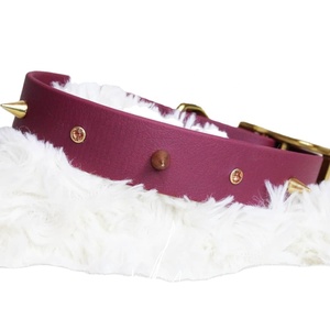 ปลอกคอสุนัขหนังแฟนซีแฮนด์เมดคุณภาพเยี่ยมพร้อมคริสตัลและกระดุมแหลมผู้ผลิตและผู้ค้าส่ง - Product Image 1