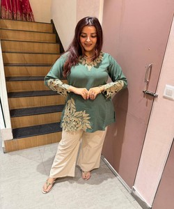 ชุดเซ็ตผ้าฝ้ายปักลายมูล คอตตอน กำลังเป็นที่นิยม เหมาะสำหรับงานเทศกาล ราคาขายส่ง เสื้อผ้าชาติพันธุ์ รามา - Product Image 6