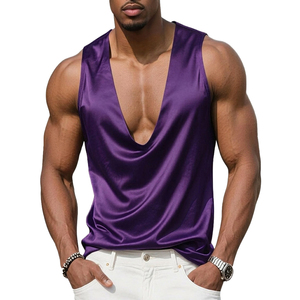 Camiseta sin mangas de satén para hombre, estilo muscle, con escote pronunciado, de lujo, drapeada, estilo streetwear, precio mayorista, personalizada, OEM - Product Image 2