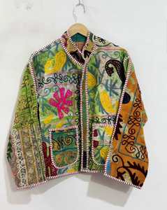 Chaqueta Vintage Kantha de Algodón y Spandex con Cuello Mandarín, Bordada y Acolchada, para Invierno, con Mangas Largas - Product Image 3