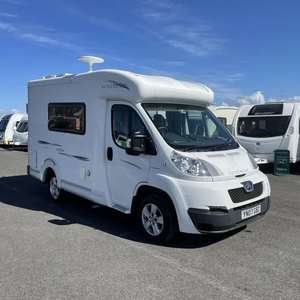 Venta al por Mayor de Fábrica: Autocaravanas, Caravanas, Remolques de Viaje, Fabricados en EE. UU., Precio Bajo - Product Image 1