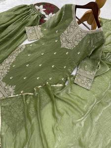 Presentamos la nueva colección de ropa lista para usar: top bordado de diseño elegante con pantalones palazzo y dupatta. - Product Image 5