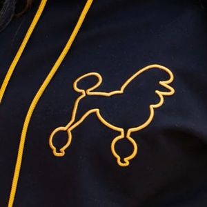 Conjunto Deportivo Retro Sigma Gamma Rho para Mujer, Negro, Azul y Dorado, Traje Deportivo de Dos Piezas, Estilo Casual y Urbano, Hermandad Griega 1922 - Product Image 4