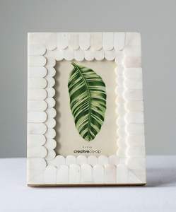 White Scalloped Bone & Wood <b>Photo</b> <b>Frame</b> (Holds 4" x 6" <b>Photo</b>) - Product Image 2