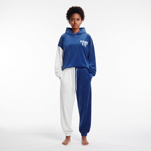 Conjunto de chándal de terciopelo para mujer con contraste, corte relajado, hombros caídos, sudadera de manga larga y pantalón con puños acanalados y cordón ajustable - Product Image 1