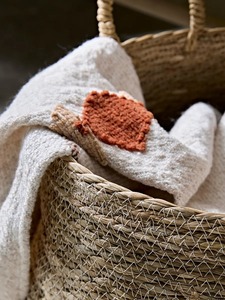 Juego de 3 cestas redondas de color oscuro hechas a mano de mimbre marino, cestas de almacenamiento al por mayor, ecológicas, hechas en Vietnam. - Product Image 4