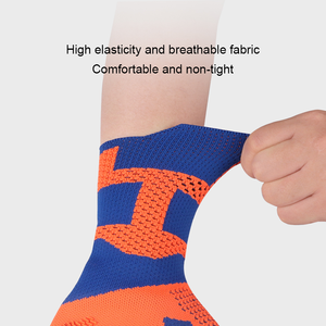 ALTAF BROTHERS Gants de gardien de but professionnels personnalisés de haute qualité, unisexes, en latex allemand, à doigts complets, puissants, pour l'extérieur, décontractés - Product Image 4