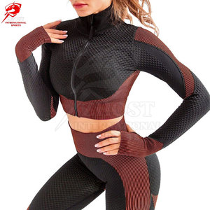 Ensemble de yoga 3 pièces haut de gamme pour femmes actives, matière douce au toucher et style contemporain, vente en gros haute performance - Product Image 5