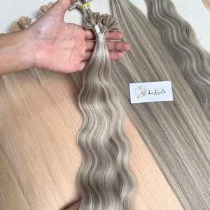 Vente en gros usine – Cheveux humains vietnamiens colorés à pointe plate – 100 % cheveux bruts, cuticules alignées, lisses, ondulation naturelle - Product Image 2