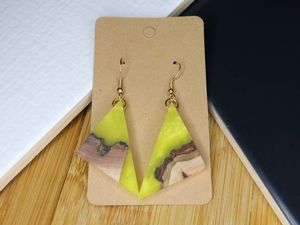 Modernos Pendientes de Madera Rellenos de Resina, Joyería Boho de Lujo Hecha a Mano, Pendientes Colgantes de Moda para Mujeres Amantes de la Moda - Product Image 3