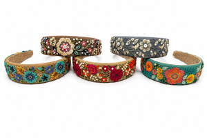 Serre-tête artisanal brodé floral, élégant, rembourré, perlé, décoratif, en tissu, pour femme, en résille, écologique - Product Image 1