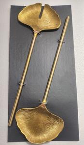 Ensemble de 2 serveurs à salade écologiques en laiton, design feuille, avec poignée en acier inoxydable et finition laiton antique - Product Image 2