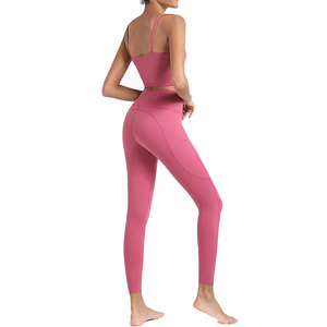 Vente directe usine – Prix compétitif – Ensemble de yoga 2 pièces pour femme – Logo uni sur le devant – Écologique – Impression personnalisée – Service OEM - Product Image 3