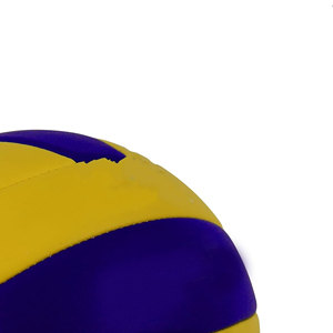 Ballon de volley-ball en PU souple imperméable de haute qualité pour les jeux en intérieur, en extérieur, sur la plage, l'entraînement en salle de sport et l'utilisation récréative, fabriqué au Pakistan - Product Image 6