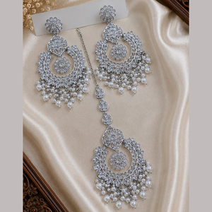 Boucles d'oreilles pendantes JeweleMarket plaquées or avec perles d'eau douce et pierres de cristal, Maang Tikka, pour fêtes, fiançailles, anniversaires, style ethnique - Product Image 1