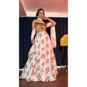 Conjunto elegante de ropa de fiesta para mujer Lehenga Choli con estampado digital - Product Image 3